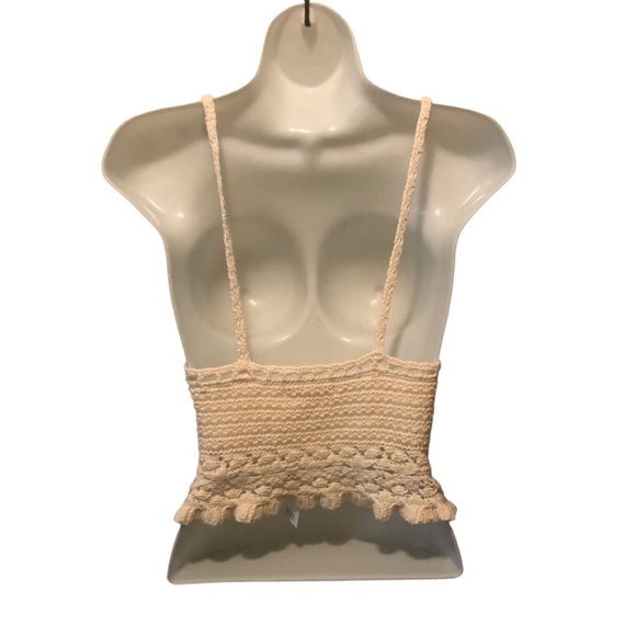 American Eagle Crochet Festival Cream Halter Top Sz. M Boho Chic Cropped Tied - Picture 5 of 10